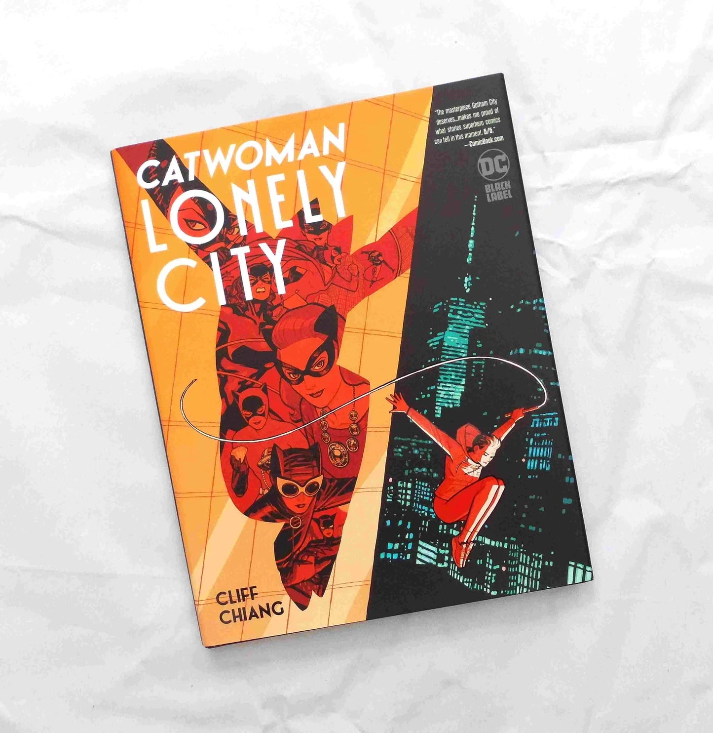 Catwoman: Lonely City HC [DC Black Label]